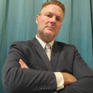 Meet your Posher, Mike